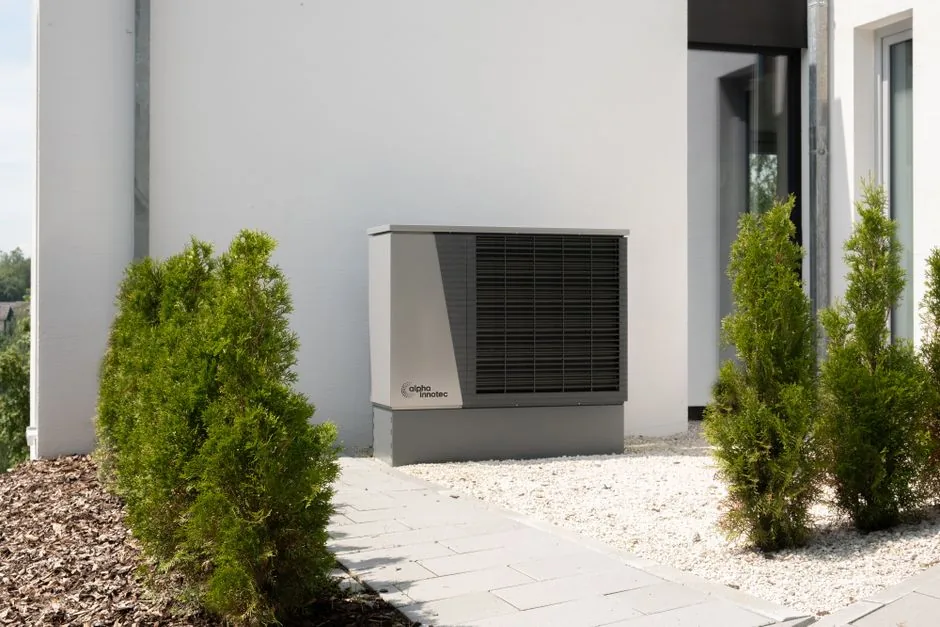 Heat pump or new boiler — what should I actually do in 2026?