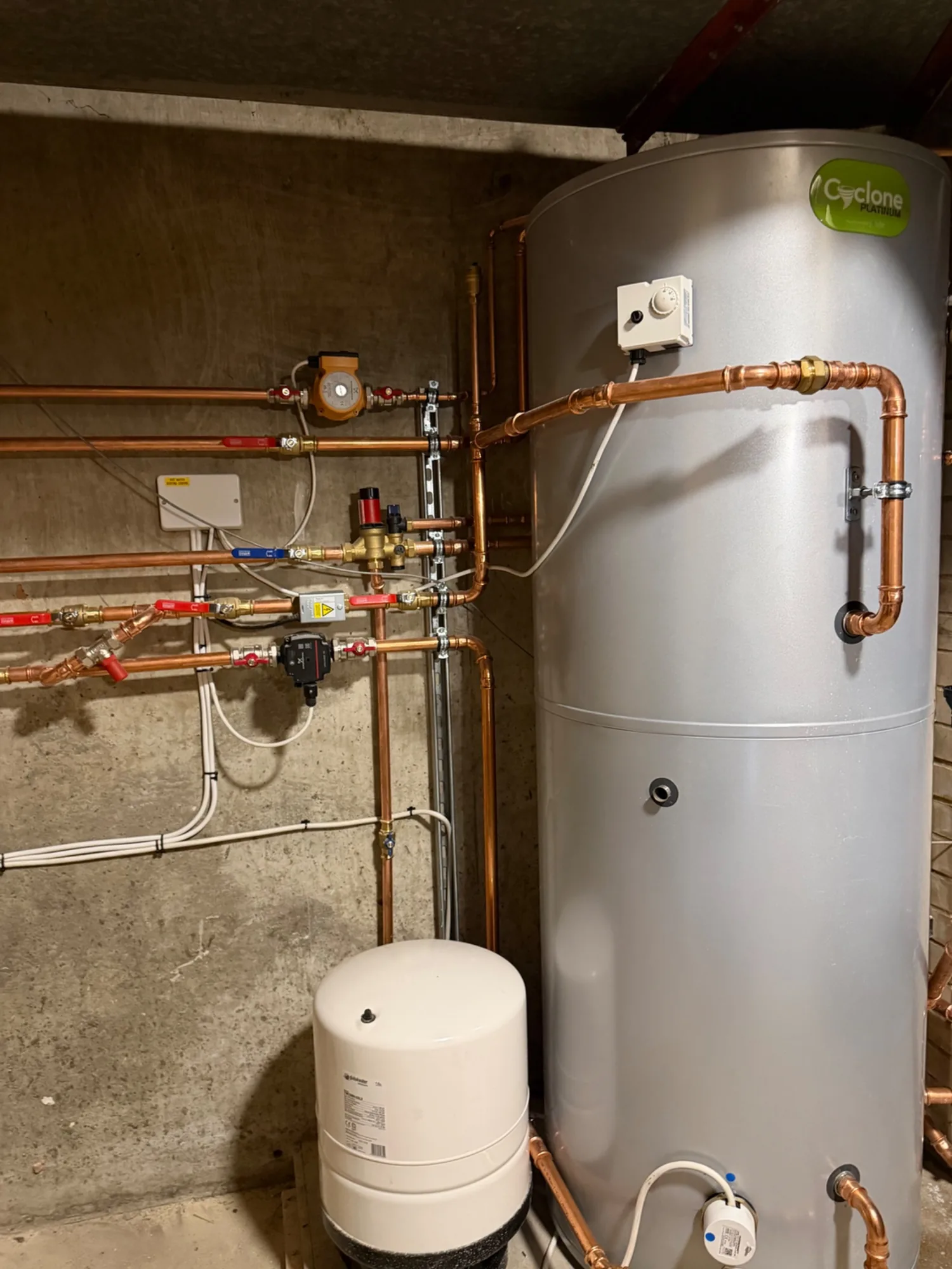 Cyclone Platinum unvented hot water cylinder with tidy copper connections
